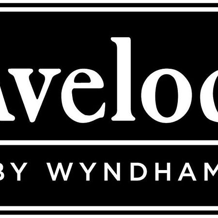 Travelodge By Wyndham Fort Scott Екстер'єр фото